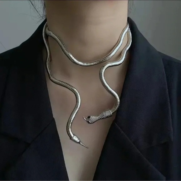 Serpenti Black Metallic Magic Snake Cool Bendy Multilayer Necklace - Picture 1 of 14